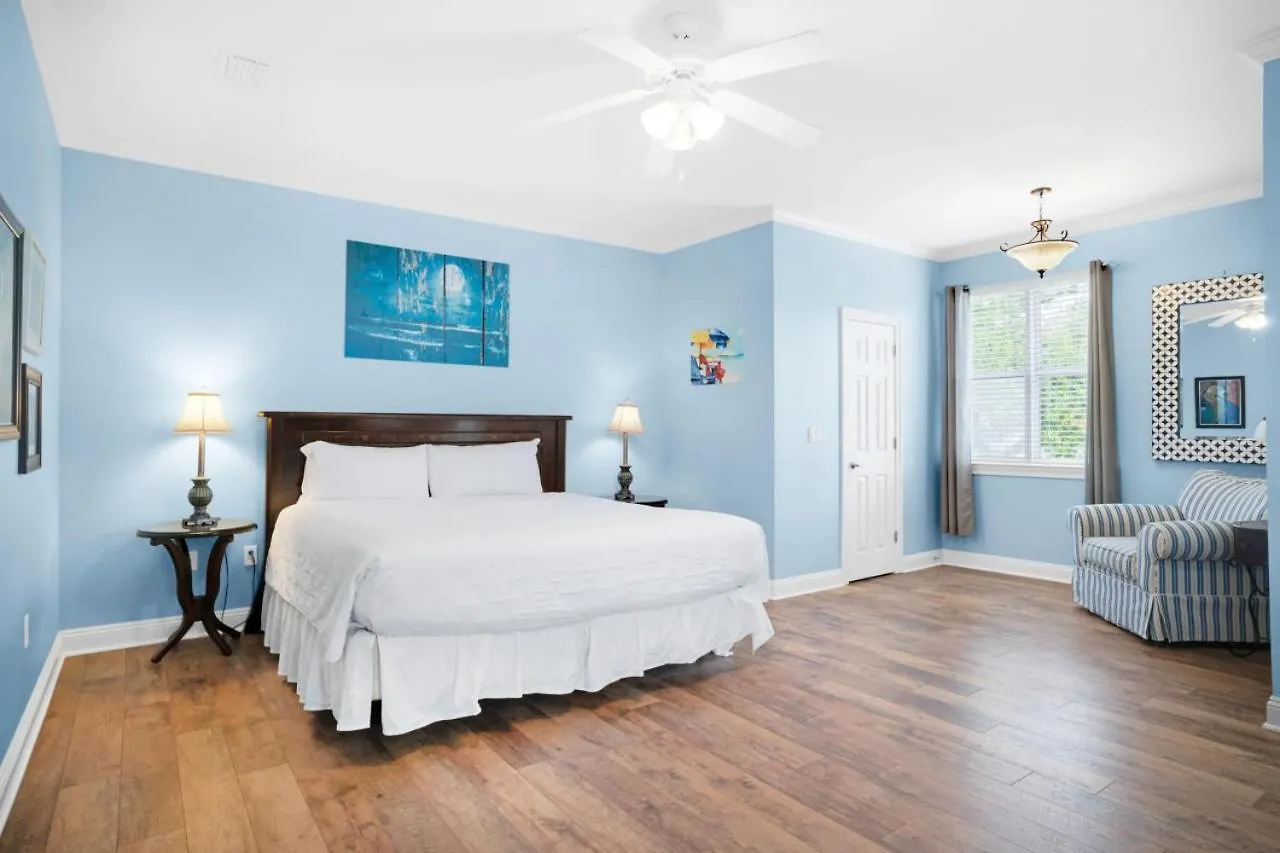 Skips Corner Pet Friendly Beach Trolley Destin